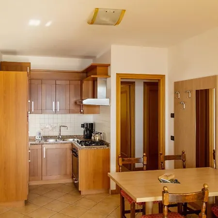 Besass, Gtsgroup Apart Otel Tignale