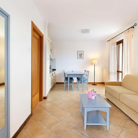 Besass, Gtsgroup Apart Otel 5*