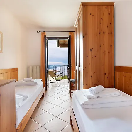 Apart Otel Besass, Gtsgroup 5*